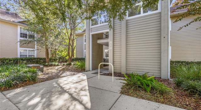 Photo of 810 NW 19th Ave #206, Gainesville, FL 32609