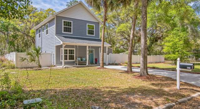 Photo of 404 NW 5th St, Micanopy, FL 32667