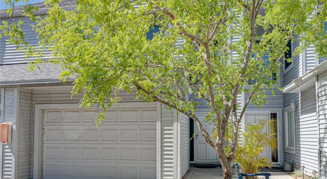 Photo of 9718 Tiffany Oaks Ln #12, Tampa, FL 33612