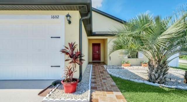 Photo of 1602 Steely Dr, Dundee, FL 33838