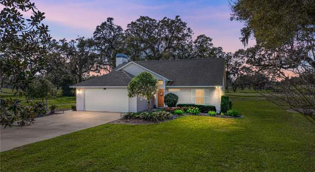 Photo of 6837 Northlake Dr, Zephyrhills, FL 33542