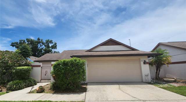 Photo of 10813 Venice Cir, Tampa, FL 33635