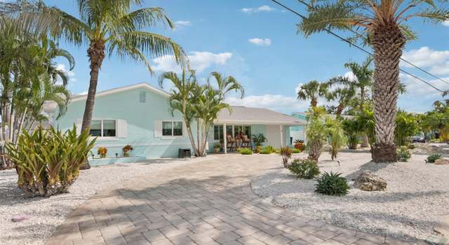 Photo of 7869 Causeway Blvd S, St Petersburg, FL 33707