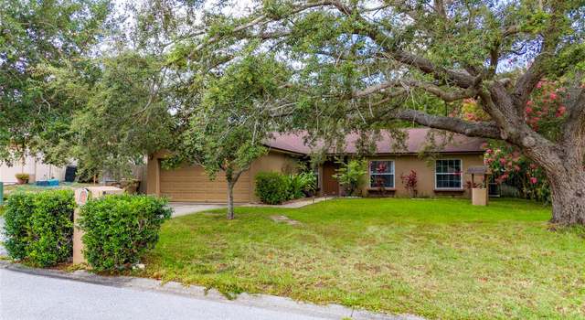 Photo of 11649 Crescent Pines Blvd, Clermont, FL 34711