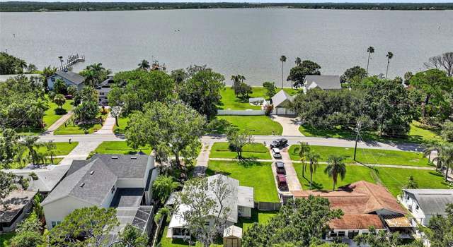 Photo of 605 Shore Dr E, Oldsmar, FL 34677