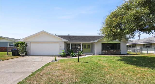 Photo of 2729 Yorkshire Dr, Titusville, FL 32796