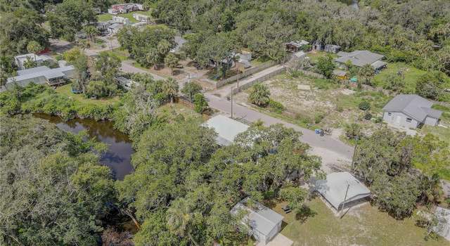 Photo of 11006 Spivey Rd, Gibsonton, FL 33534