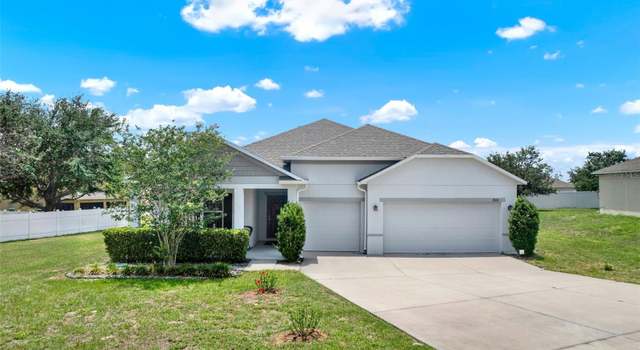 Photo of 804 Glen Creek Ct, Fruitland Park, FL 34731