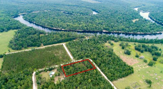 Photo of 110 SE Deer Trail Rd, Branford, FL 32008