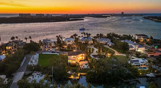 Photo of 3465 Gulfmead Dr, Sarasota, FL 34242