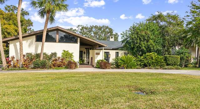 Photo of 1212 Lake Point Dr, Lakeland, FL 33813