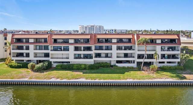 Photo of 103 1st St E #204, St Petersburg, FL 33715