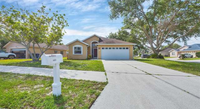 Photo of 1451 Fawnwood Cir, Sarasota, FL 34232