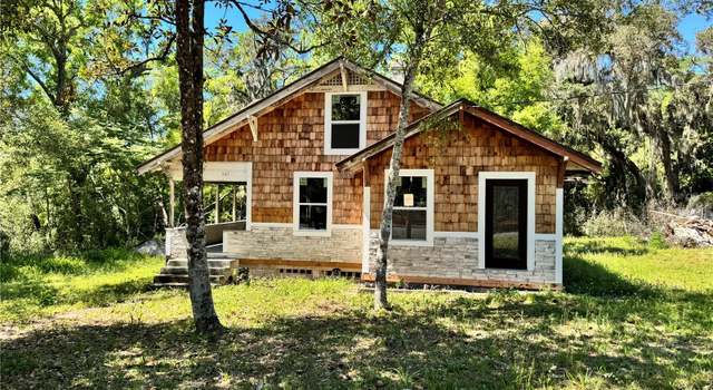 Photo of 737 E Indiana Ave, Deland, FL 32724