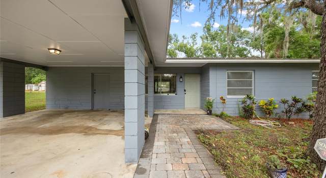 Photo of 12412 Lakeview Dr, Dade City, FL 33525