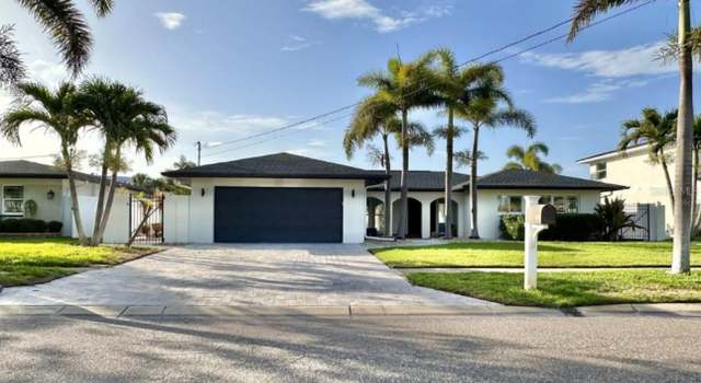 Photo of 320 Palm Is NE, Clearwater Beach, FL 33767