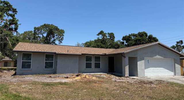 Photo of 7113 Channelside Ln N, Pinellas Park, FL 33781