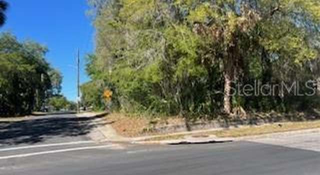 Photo of 613 SE 13th St, Gainesville, FL 32641