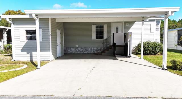 Photo of 227 Pinewood Dr, Eustis, FL 32726