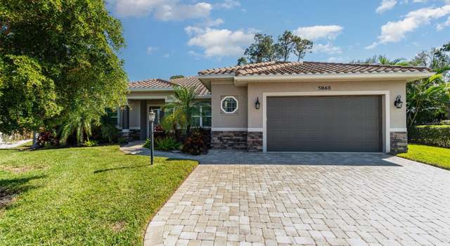 Photo of 5868 Meriwether Pl, Sarasota, FL 34232