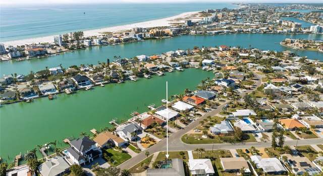 Photo of 10111 Yacht Club Dr, Treasure Island, FL 33706