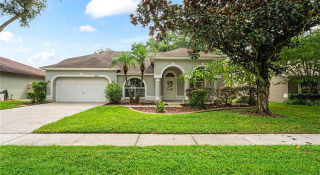 Photo of 3011 Folklore Dr, Valrico, FL 33596