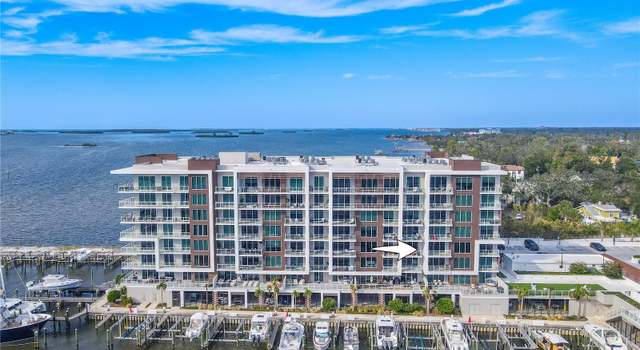 Photo of 920 N Osceola Ave #401, Clearwater, FL 33755