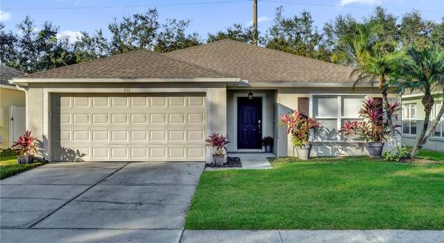 Photo of 211 Lynn St, Oviedo, FL 32765