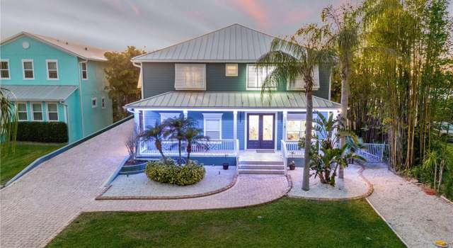 Photo of 2718 Sunset Dr, New Smyrna Beach, FL 32168