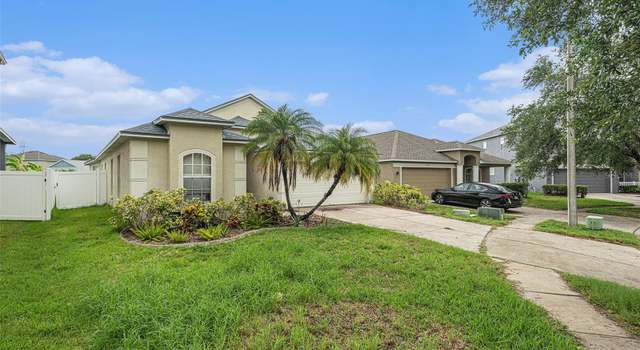 Photo of 8217 Canterbury Lake Blvd, Tampa, FL 33619