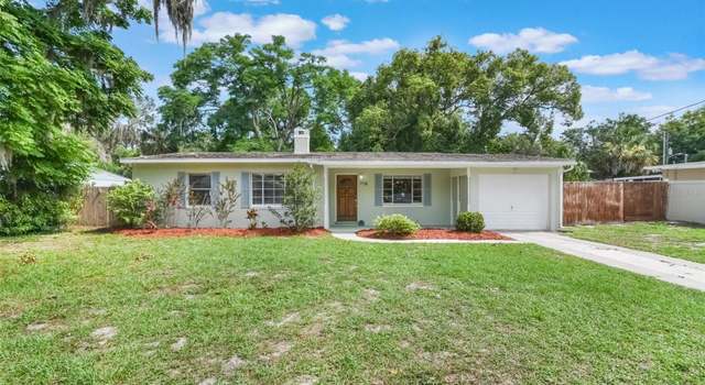 Photo of 315 W 11th Ave, Mount Dora, FL 32757