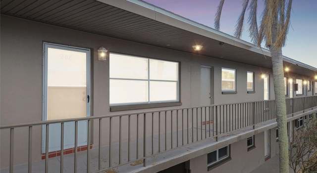 Photo of 2 Causeway Blvd #206, Dunedin, FL 34698