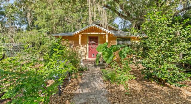 Photo of 2618 NW 8th St, Gainesville, FL 32609