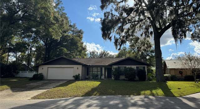 Photo of 8120 NW 47th Ln, Ocala, FL 34482