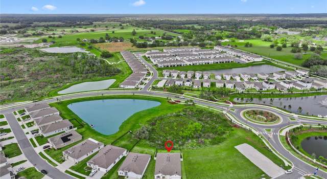 Photo of 3528 Golden Wheat Ln, Plant City, FL 33565
