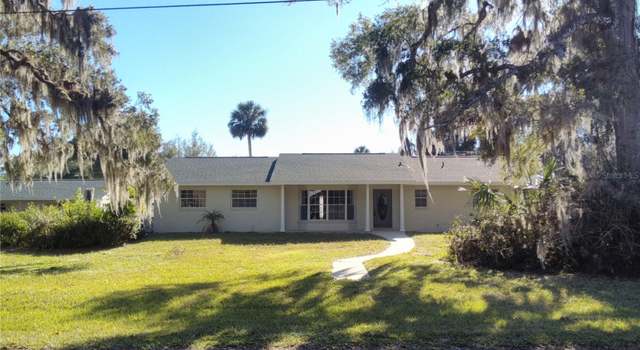 Photo of 1848 Ridgewood St, Deland, FL 32720