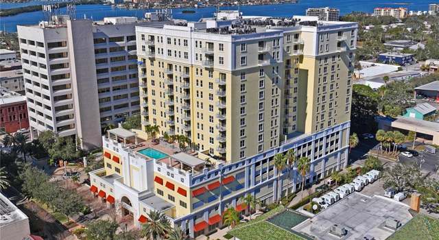 Photo of 628 Cleveland St #1503, Clearwater, FL 33755