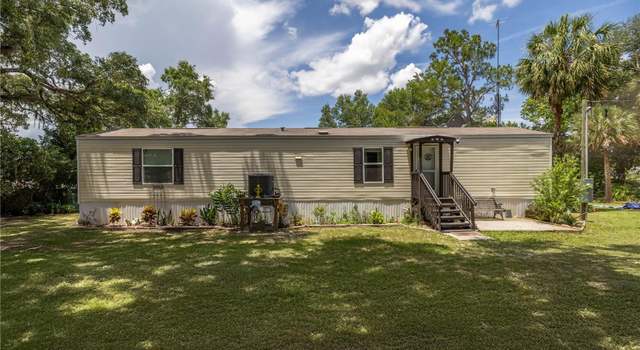 Photo of 9088 SE 183rd Ave, Ocklawaha, FL 32179