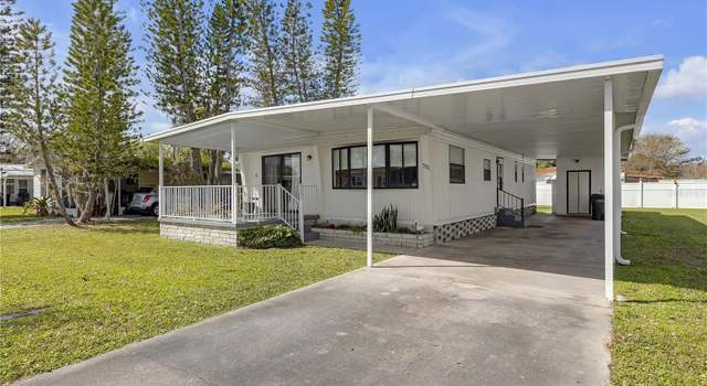 Photo of 511 Lazy Lake Dr W, Lakeland, FL 33801