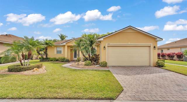 Photo of 5341 Hogan Ln, Winter Haven, FL 33884