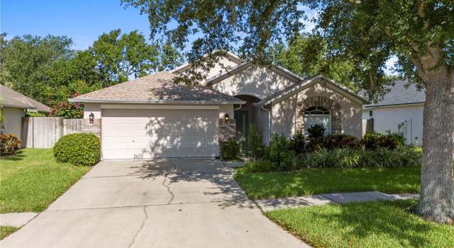 Photo of 7105 Bucks Ford Dr, Riverview, FL 33578