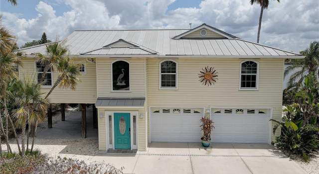 Photo of 9914 Alavista Dr, Gibsonton, FL 33534