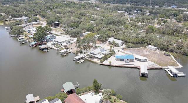 Photo of 9914 Alavista Dr, Gibsonton, FL 33534