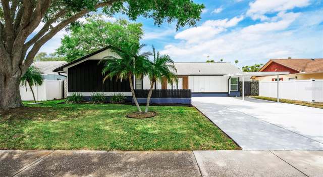 Photo of 10064 82nd St, Seminole, FL 33777