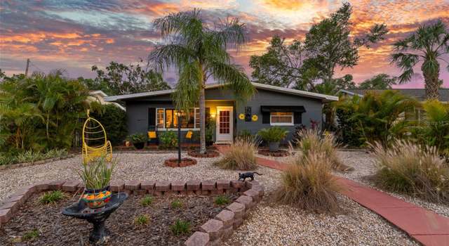 Photo of 230 32nd Ave N, St Petersburg, FL 33704