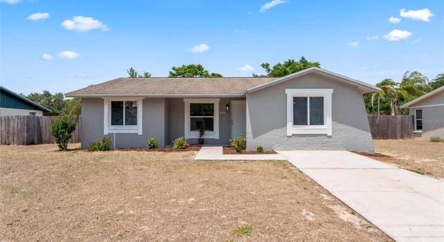 Photo of 2214 Selkirk St, Valrico, FL 33594