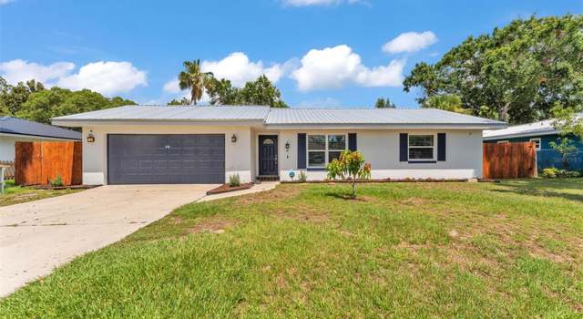 Photo of 416 Bayou Rd, Winter Haven, FL 33884
