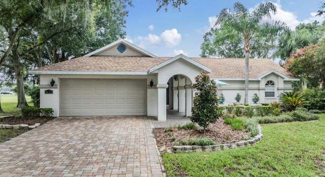 Photo of 6132 Silver Oaks Dr, Zephyrhills, FL 33542