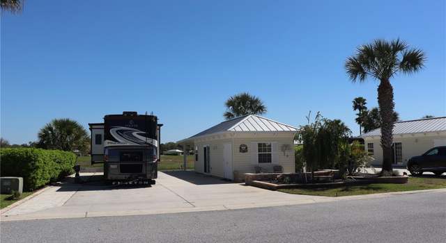 Photo of 4686 SE 94th Ave, Webster, FL 33597