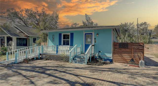 Photo of 6532 30th St N, St Petersburg, FL 33702
